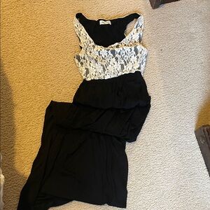 Elegant Black and White Maxi Dress